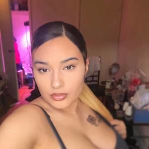 Meet your Posher, Kendra